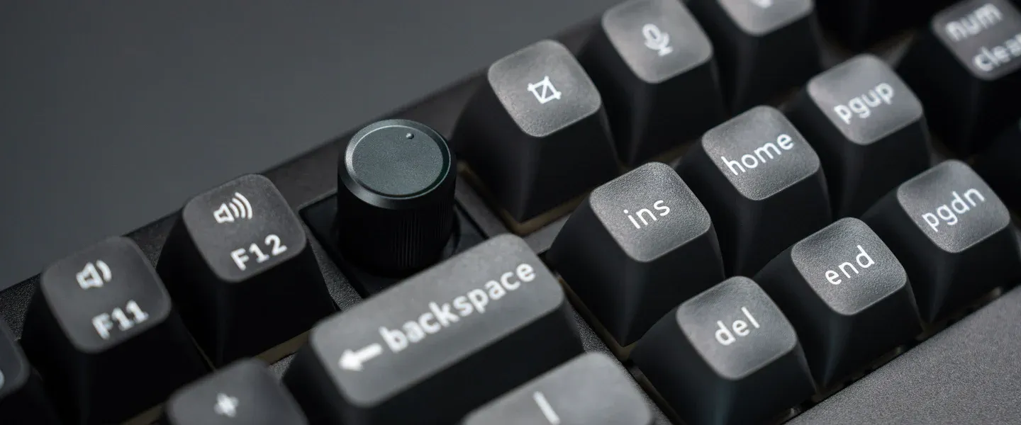 The Q Ultra series knob in alu