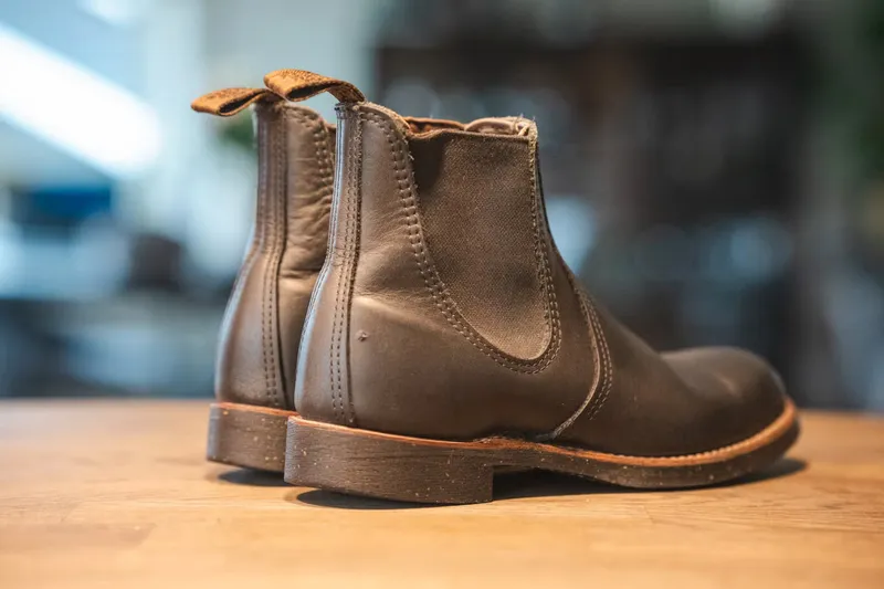 Red Wing Chelsea in profile seen from the side