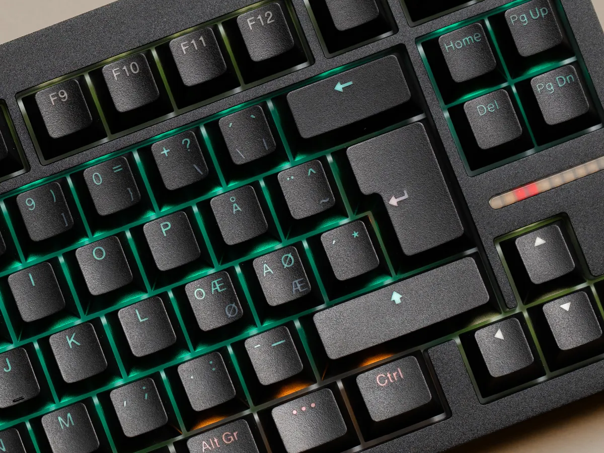 Wooting Double-Shot PBT Keycaps Review - How are they?