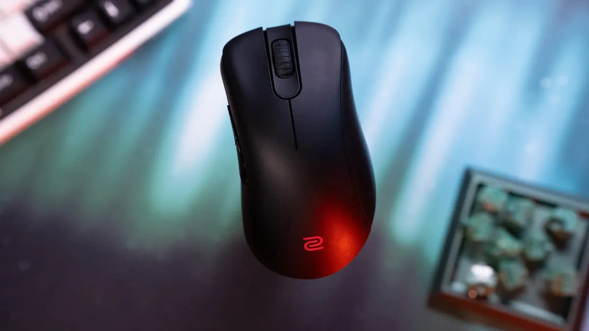 BenQ Zowie EC2-CW review (2026): weight, shape, and who it's for