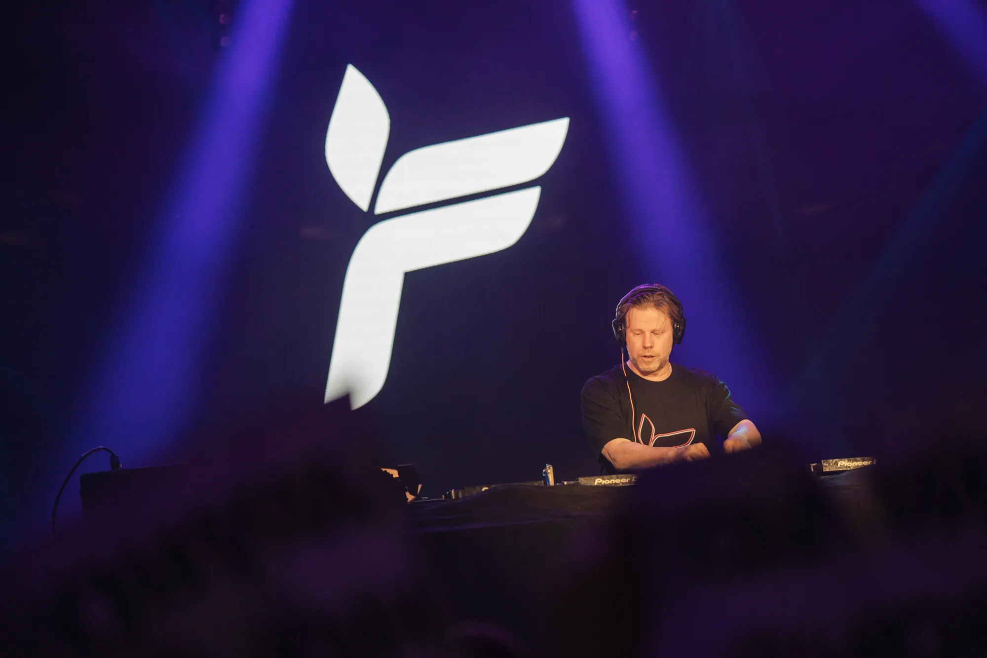 Ferry Corsten on stage at Vulkan Arena