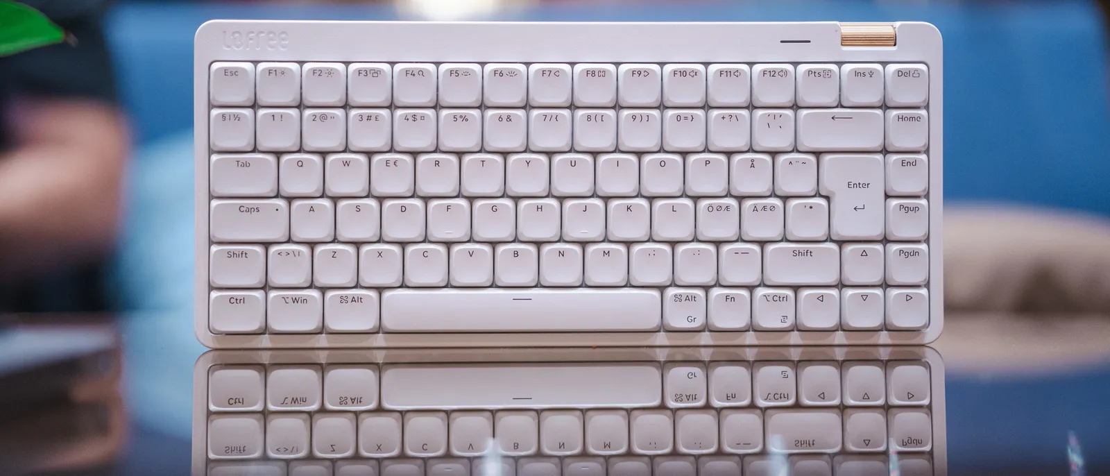 The Flow typing experience for **less**