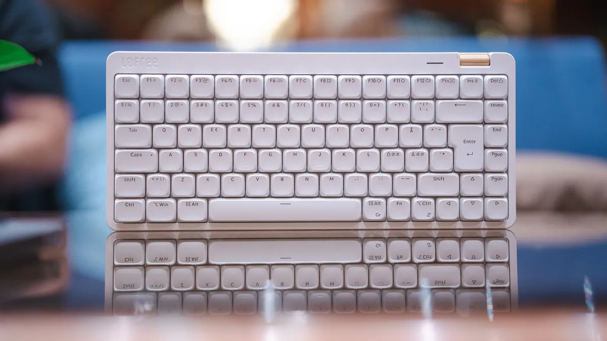 The Flow typing experience for **less**