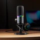 Razer Seiren V3 Pro: dynamic microphone with both USB-C and XLR